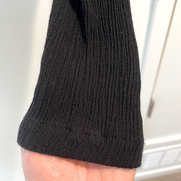 Brandy Melville Cropped Tunic Shirt LS - Picture 5 of 6